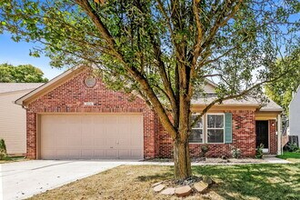 Building Photo - 10236 Hatherley Way