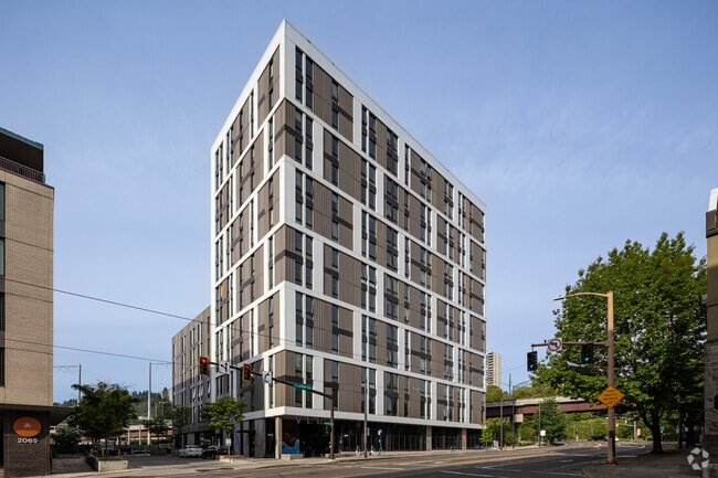 Building Photo - The Vera