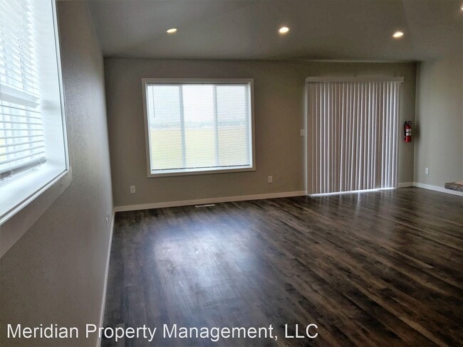 Building Photo - 4 br, 3 bath House - 3622 17th St S