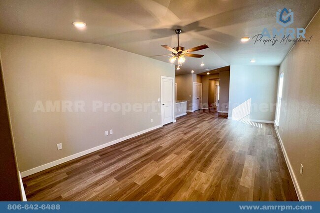 Foto del edificio - 3 Bedroom In Harvest Development In Wolffo...