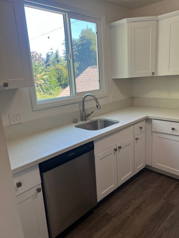 Foto del edificio - 2361 E 29th St