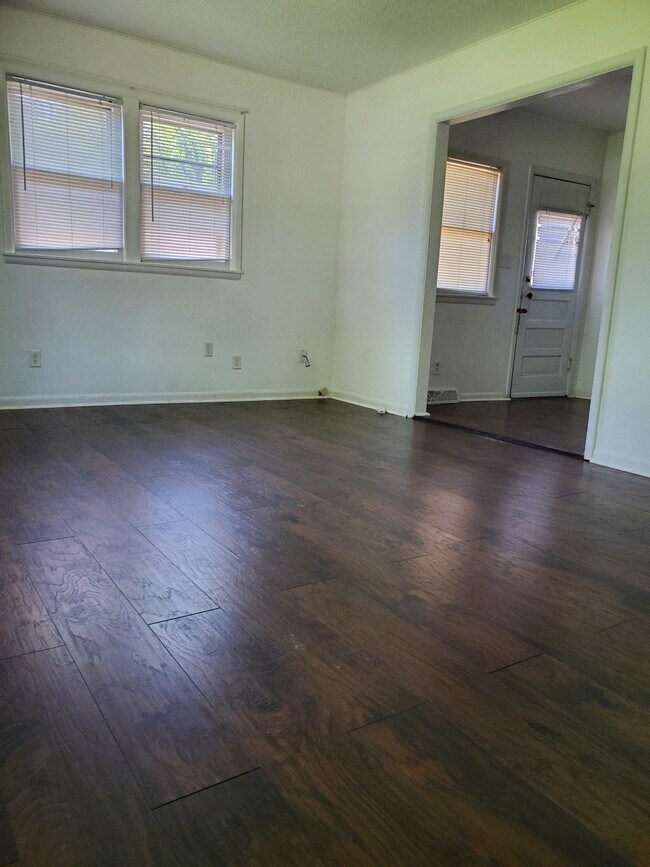 Foto del edificio - 2804 45th St