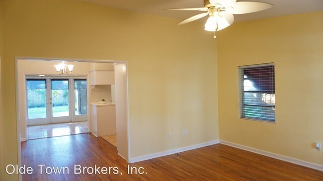 Building Photo - 600 Delaney Park Dr