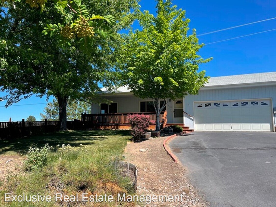 2 br, 2 bath House 5443 Northwood Court House for Rent in Klamath