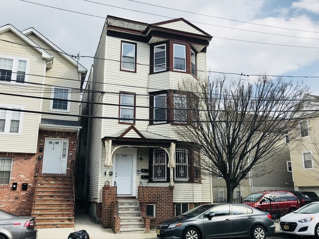 Foto del edificio - 218 Bergen St