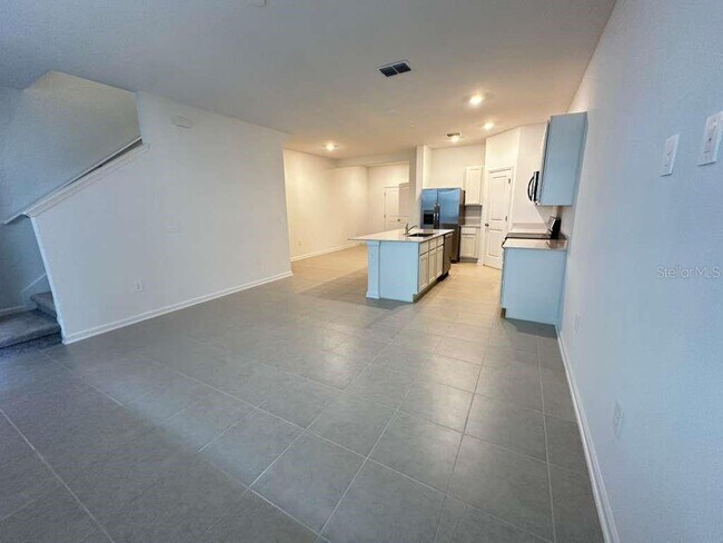 Foto del edificio - 2729 Skyline Lp