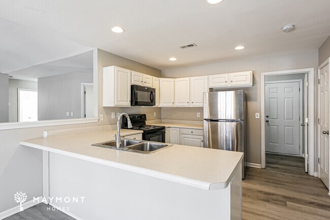 Foto del edificio - 206 Yukon Dr