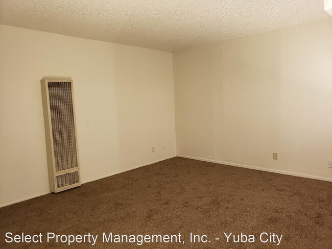 Building Photo - 1165 B St