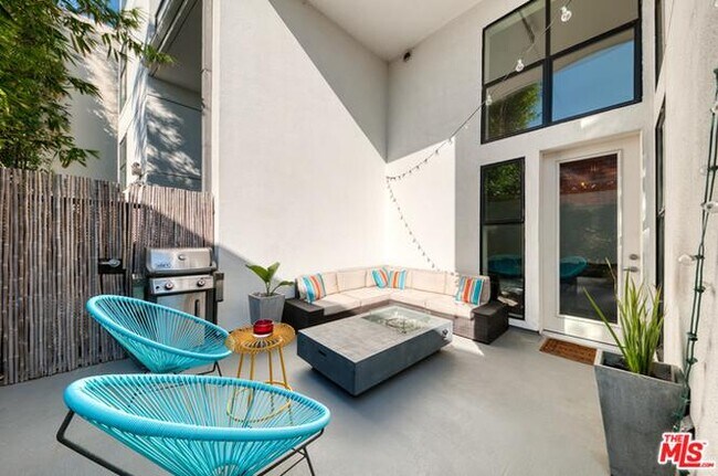 Foto del edificio - 4115 Glencoe Ave