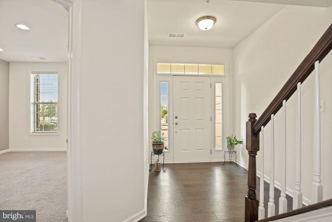 Foto del edificio - 43176 Witham Square