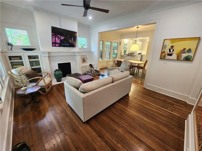 Foto del edificio - 315 S McDonough St