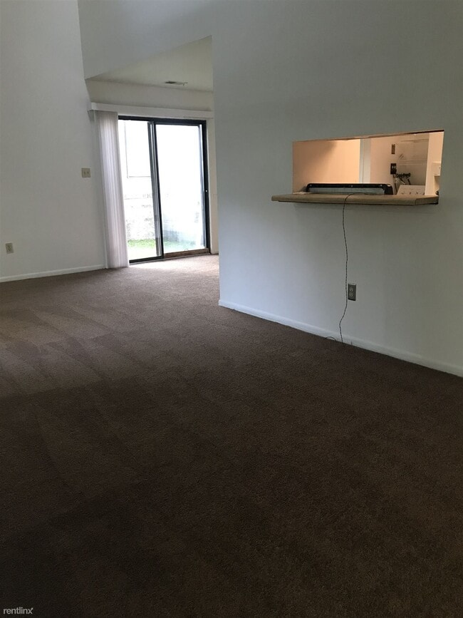 Foto del edificio - 1725 Crimson Tree Way