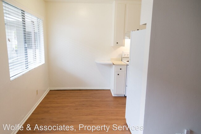 Building Photo - 776 Camino Del Sur