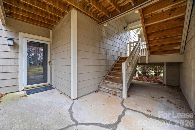 Foto del edificio - 5003 Sharon Rd