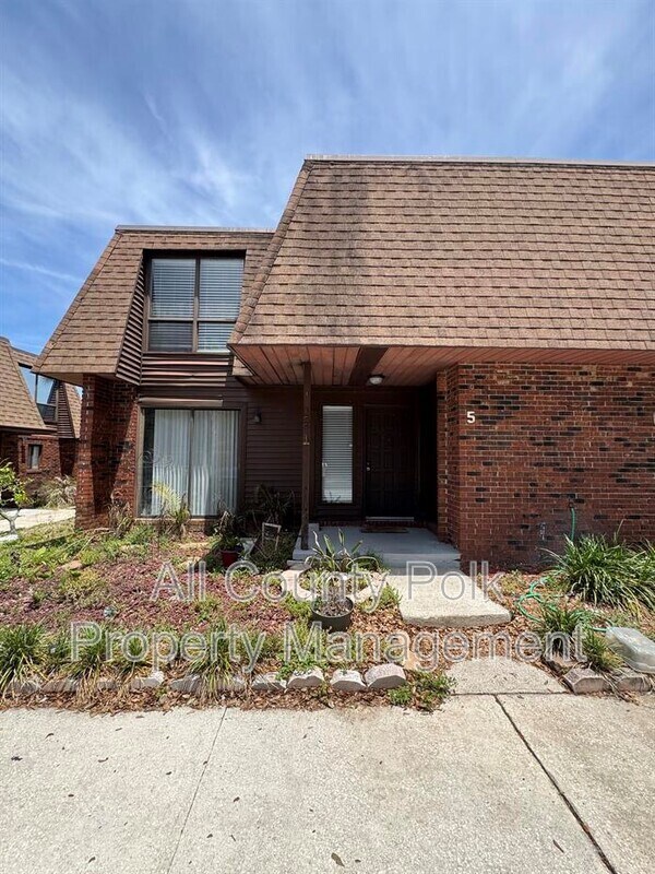 Foto del edificio - 1836 N Crystal Lake Dr