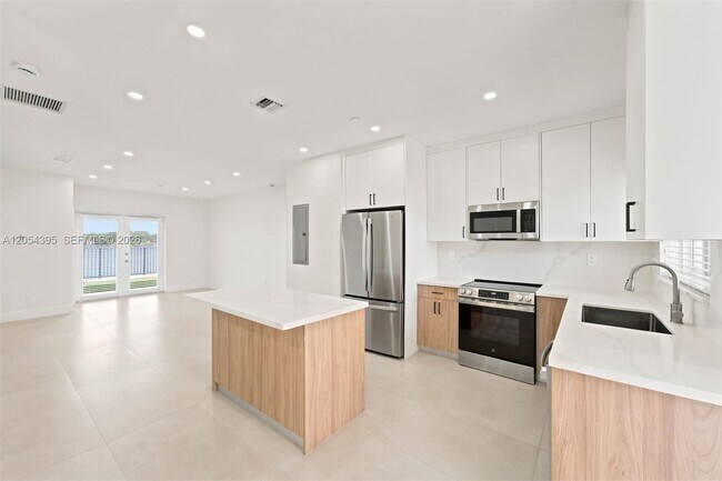 Foto del edificio - 4732 SW 87th Ct