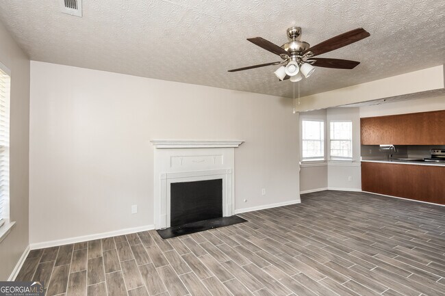 Building Photo - 105 Pemberton Pl