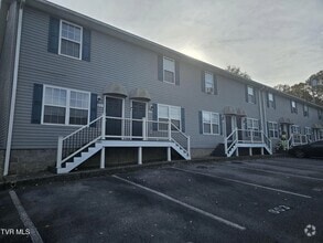 Building Photo - Laurel Brook Community