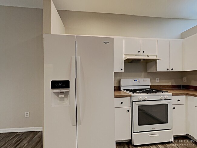 Foto del edificio - 6705 Cambridge Park Dr