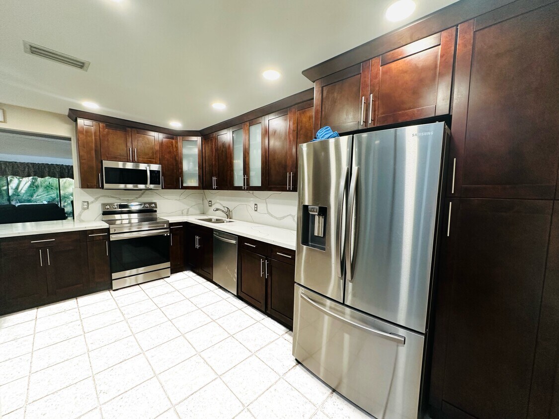 Foto principal - 2162 Woodlands Way