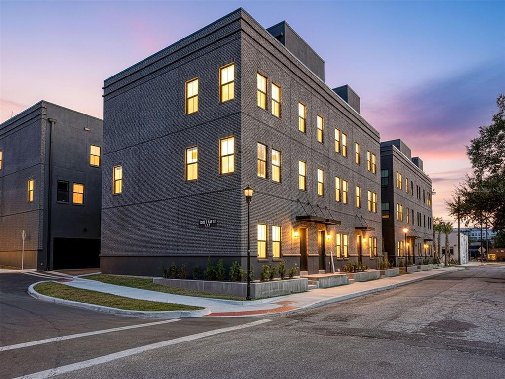 Foto principal - 1302 E Kay St