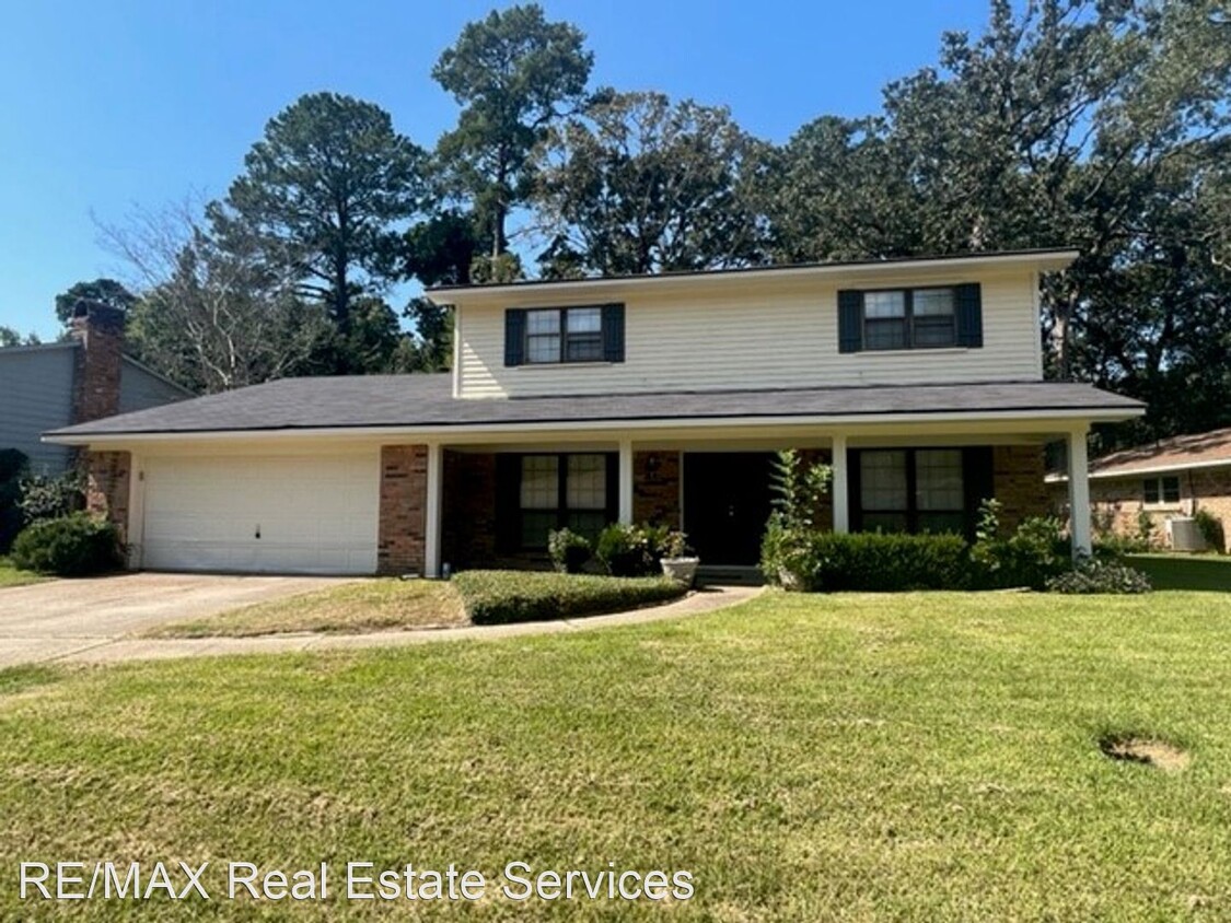 Foto principal - 5 br, 3 bath House - 6038 Fox Chase Trail