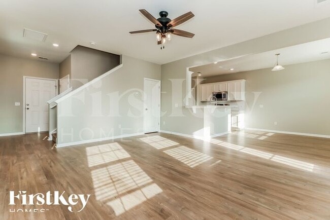 Foto del edificio - 189 Daniels Creek Cir