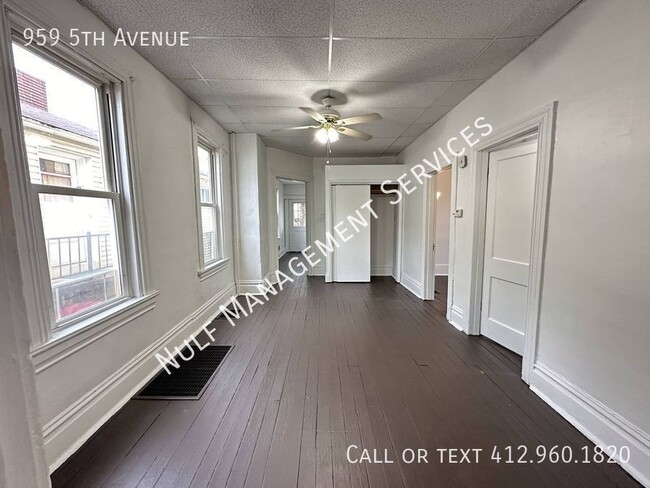 Foto del edificio - Great Apartment in E. McKeesport