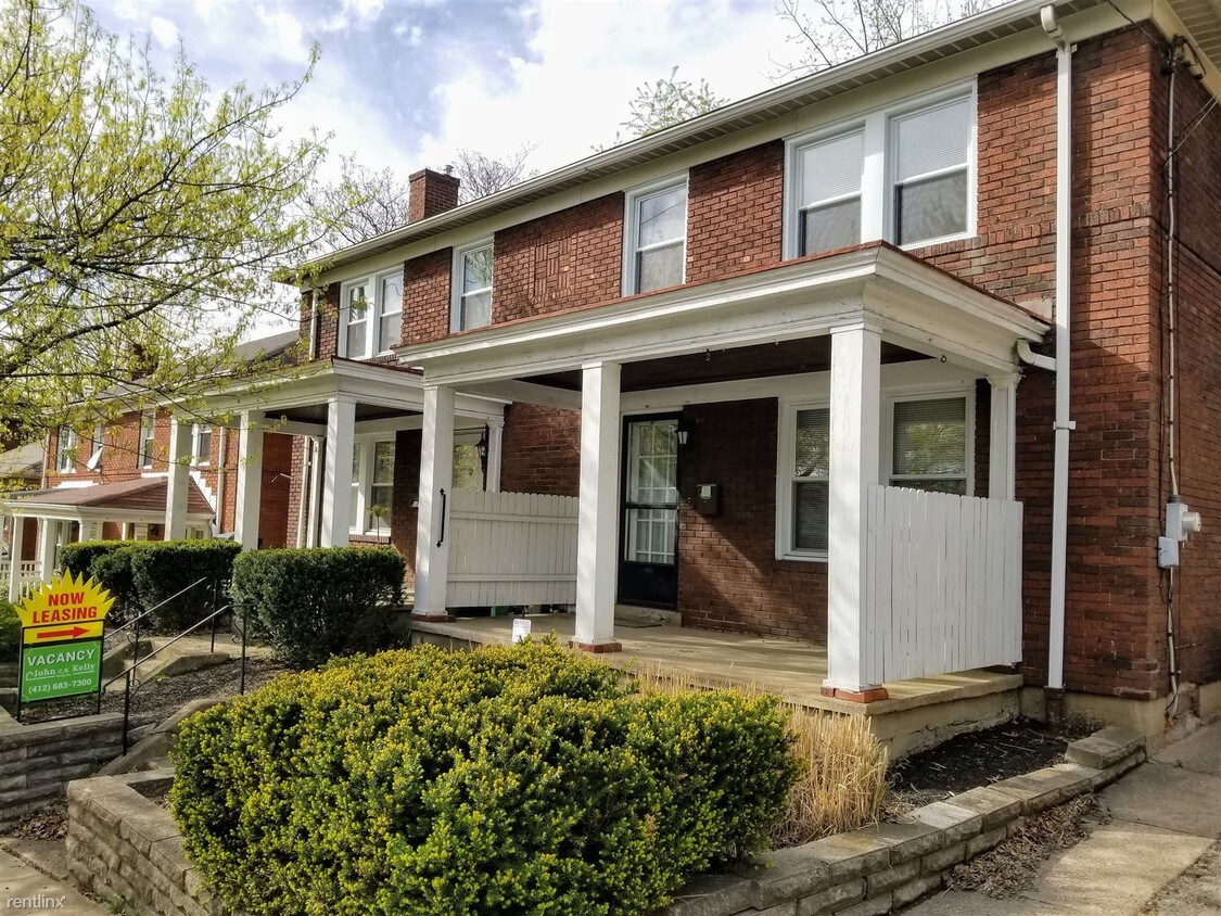 Primary Photo - 2 br, 1 bath Duplex - 371 Hulton Road