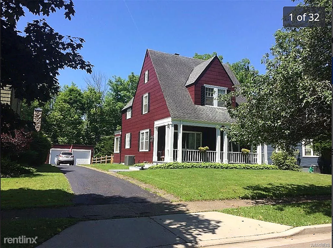 Foto del edificio - 4 br, 1.5 bath House - 118 York Street