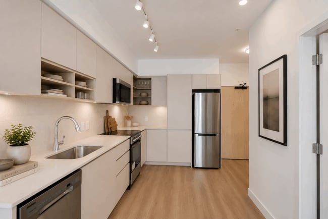 Interior Photo - Spencer Block
