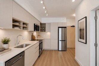 Interior Photo - Spencer Block