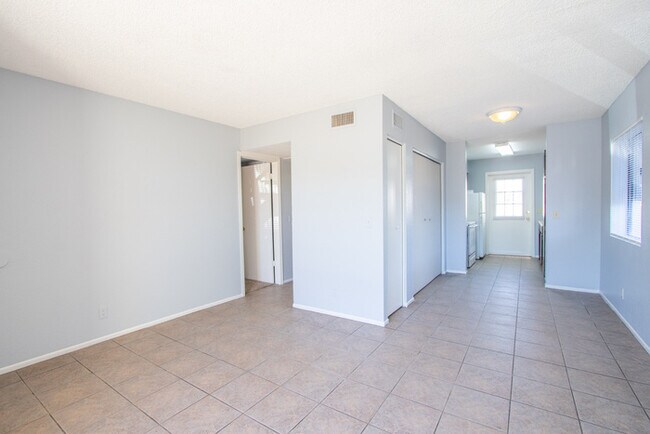 Building Photo - 2266 w ella street # 103, mesa az