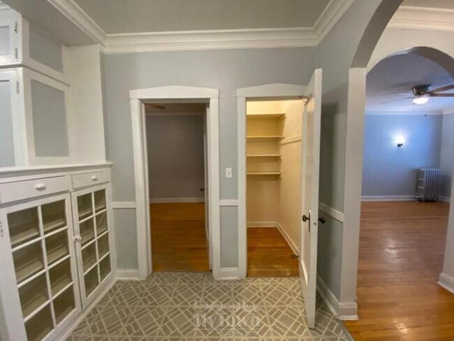 Foto del edificio - 1 bedroom in Chicago IL 60625