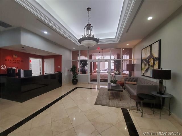 Building Photo - 357  Almeria Ave  1004 Coral Gables FL 33134