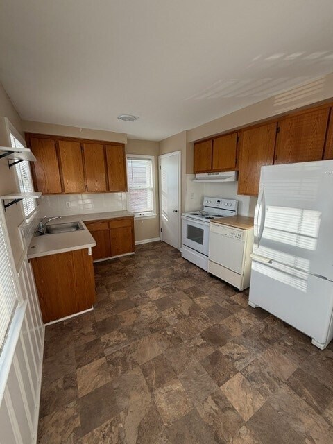 Cocina - 1647 Banbury St