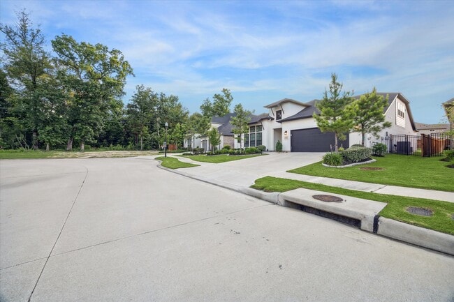 Foto del edificio - 28207 Cedar Peak Dr