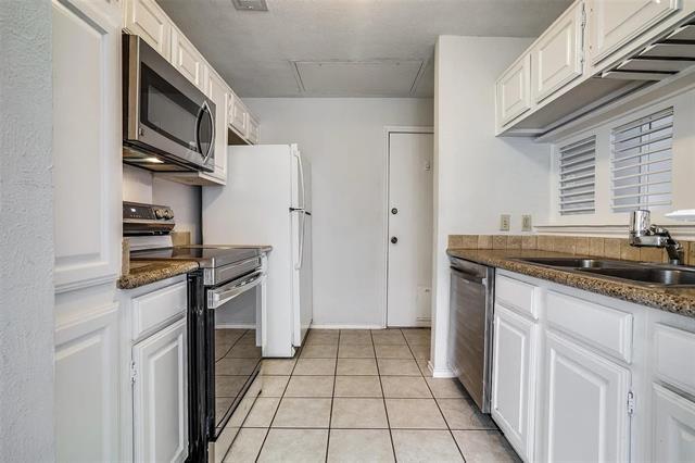 Foto del edificio - 5619 Preston Oaks Rd