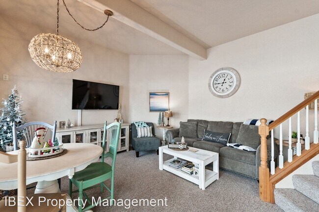Foto del edificio - 2 br, 2 bath House - 432 A Dakota Ave.