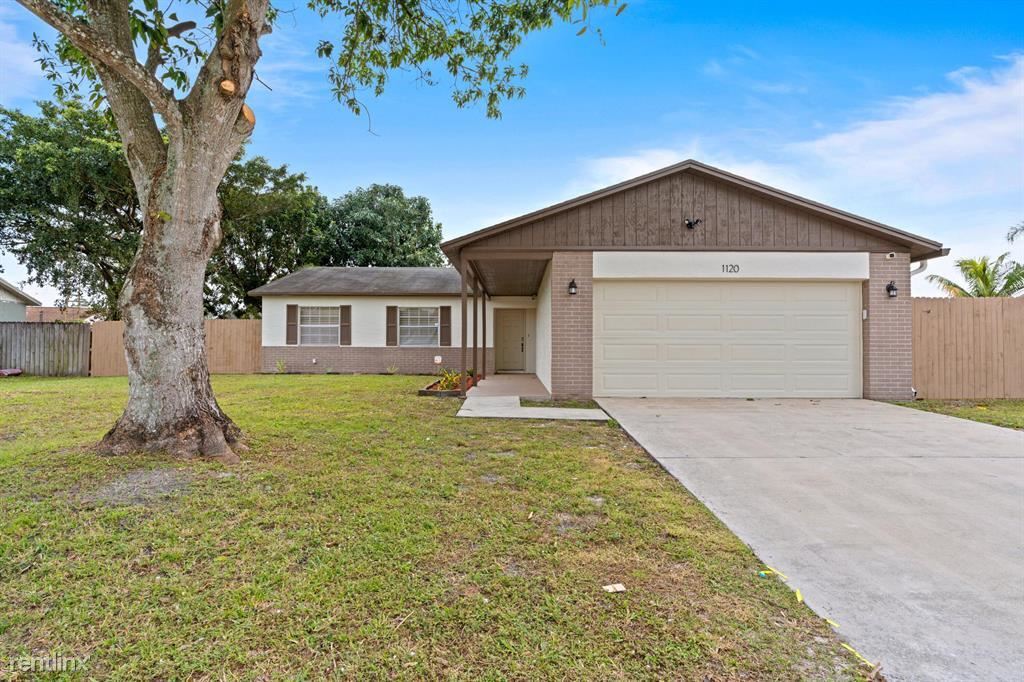 Primary Photo - 4 br, 2 bath House - 1120 Grand Duke Way