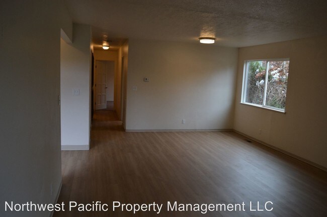 Building Photo - 3607 47th Ave NE