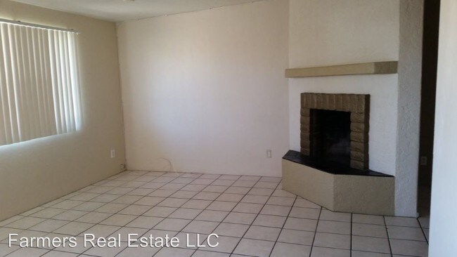 Building Photo - 2707-2709 N Fontana Ave