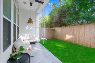 Building Photo - 9019 Wellspring Dr