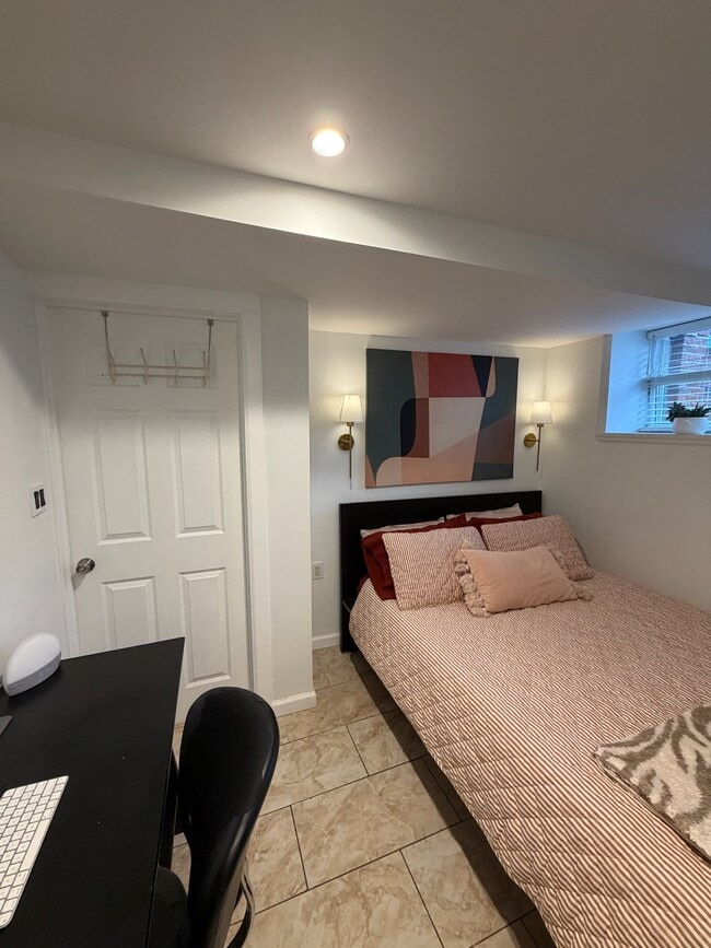 Foto del edificio - 128 Poplar St