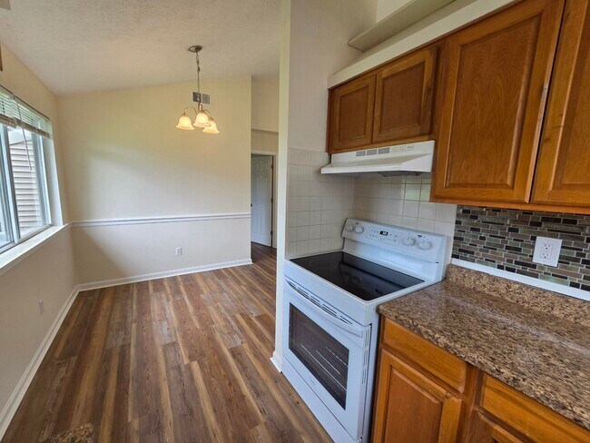 Building Photo - 1361 Grafton Dr