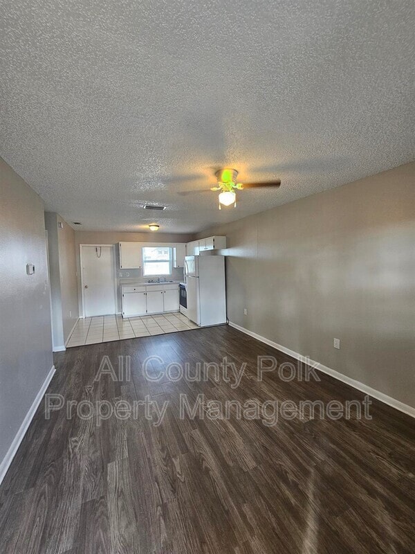 Foto del edificio - 455 Buck Moore Rd