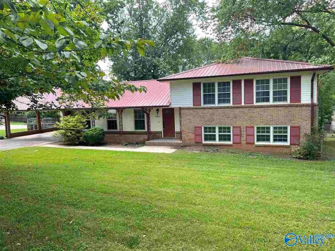 3811 Holmes Ave NW, Huntsville, AL 35816 House Rental in Huntsville, AL