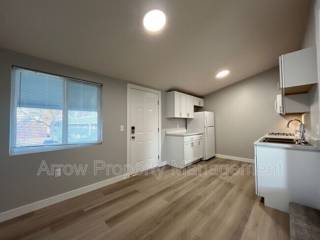 Foto del edificio - 877 N 26th St