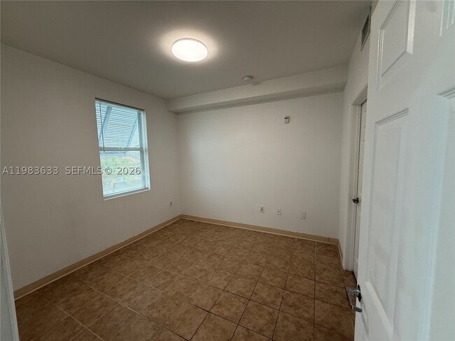 Building Photo - 5978 SW 64th St