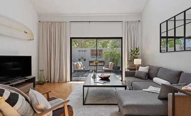 Foto del edificio - 3566 MODOC Rd Unit 33